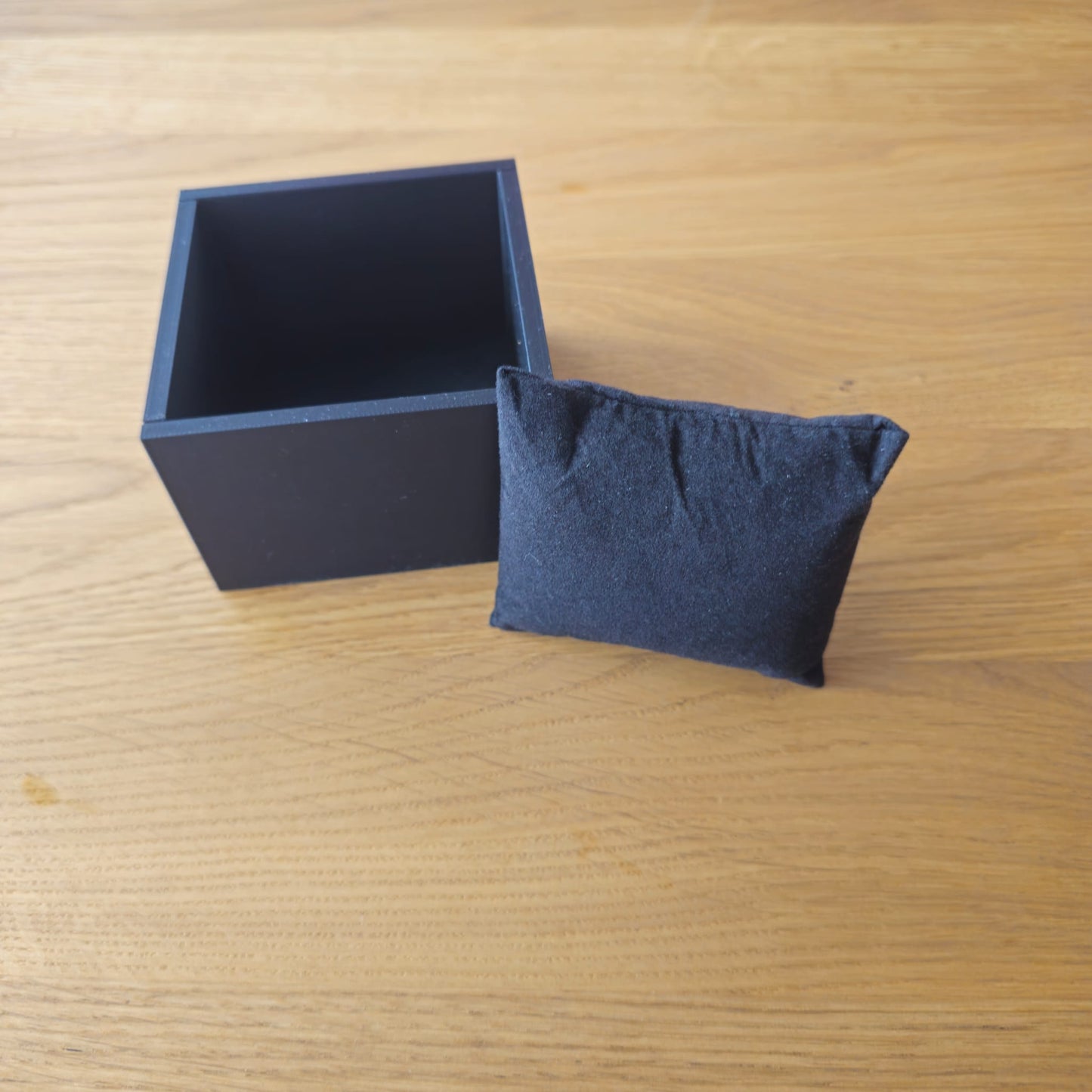 Designer-Uhrenbox