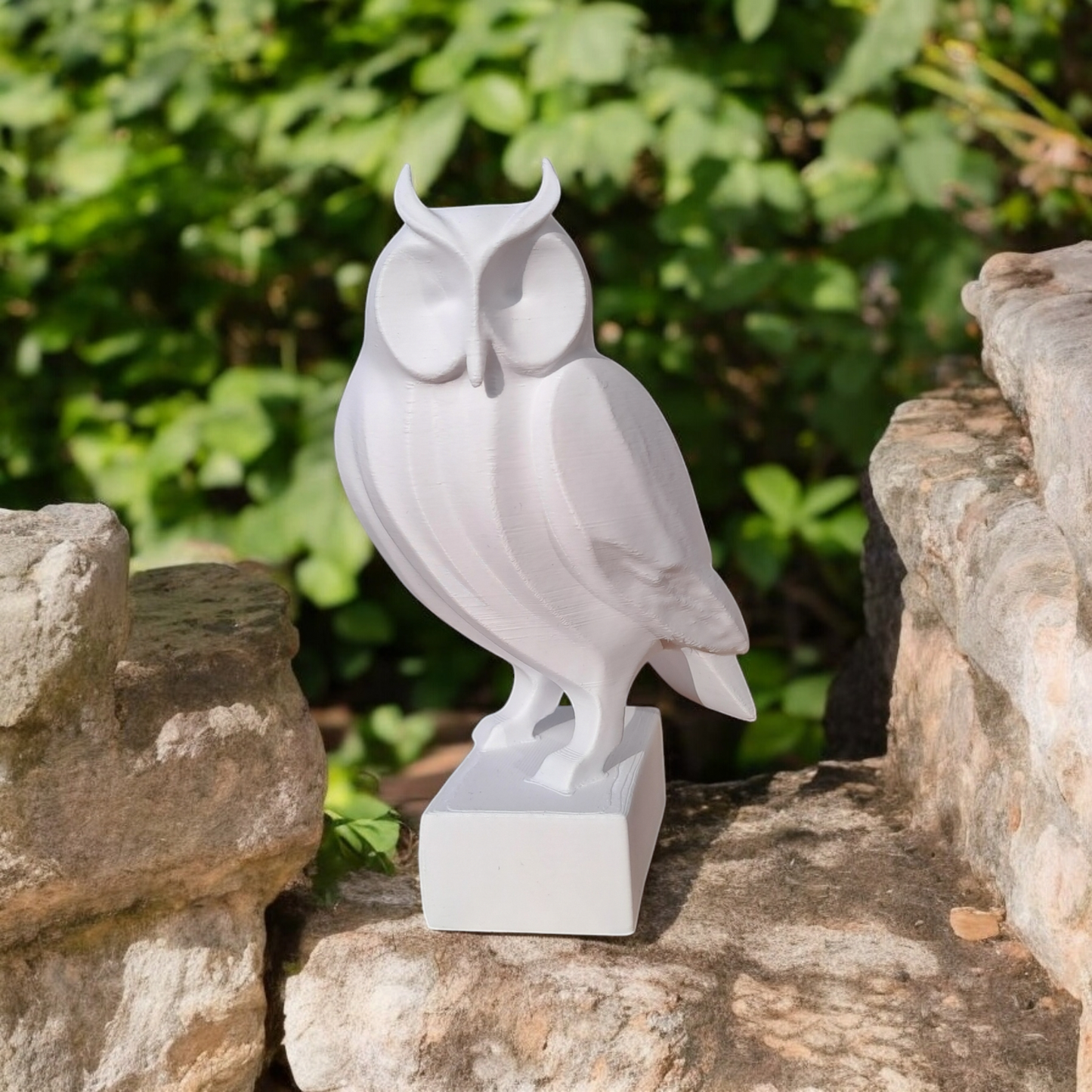 Minimalistische Eulen Figur „The Owl“ – Skulptur
