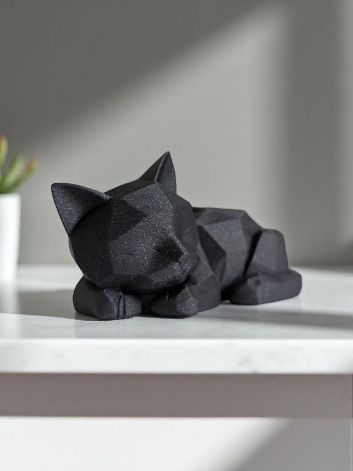 Katzen Figur „Sleeping Kitten“ – Skulptur