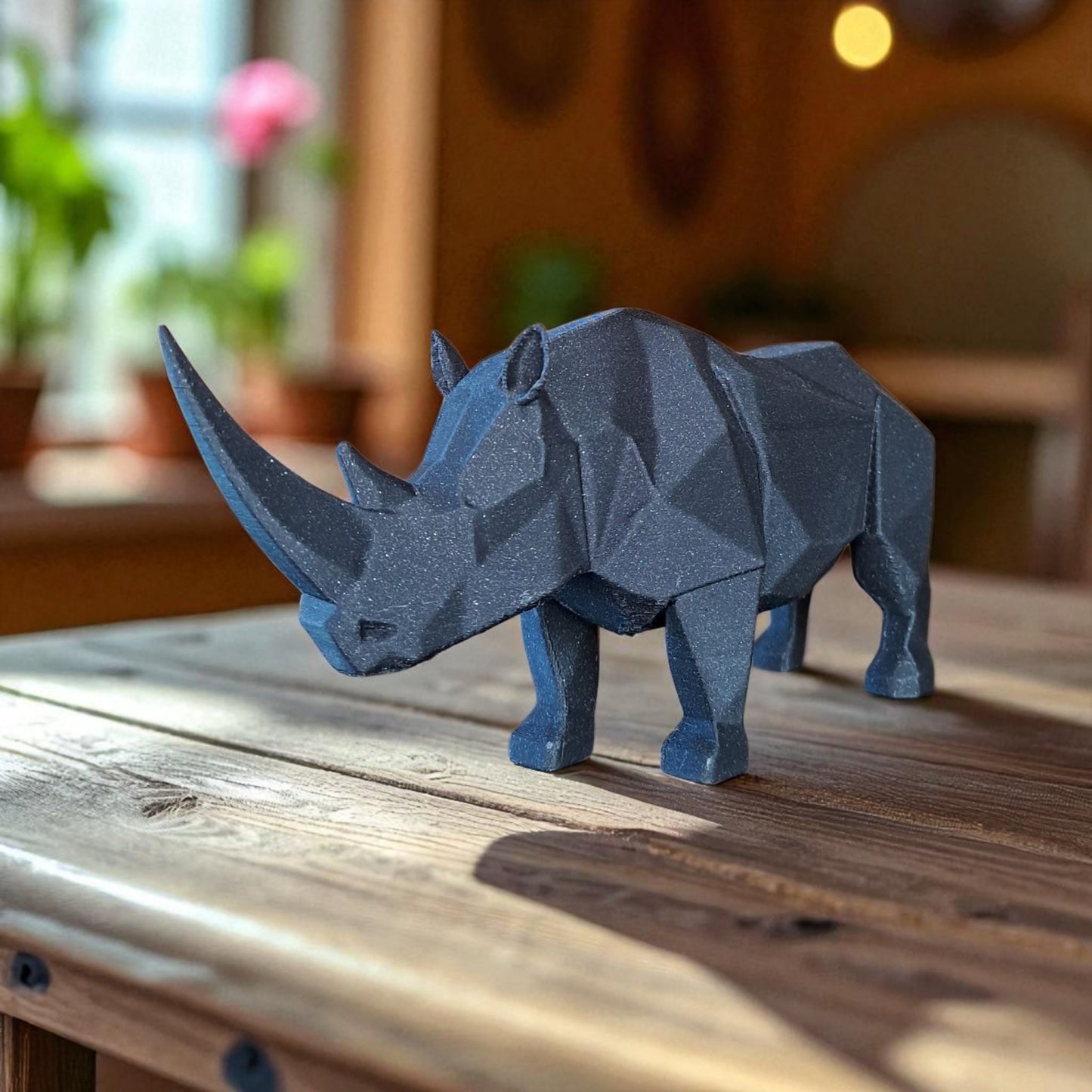 Nashorn Figur „The Rhino“ – Skulptur