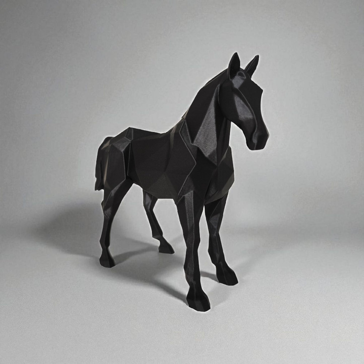 Pferde Figur „The Stallion“ – Skulptur