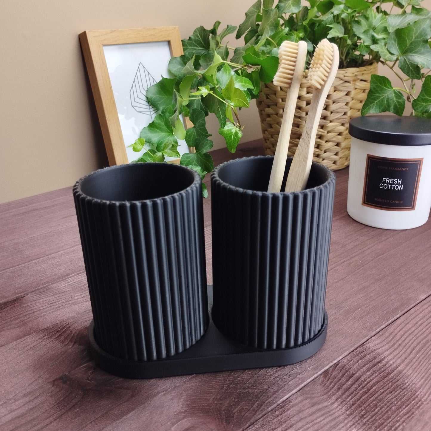 Gerippter Doppel Zahnbürstenhalter Set – Ordnung trifft Design