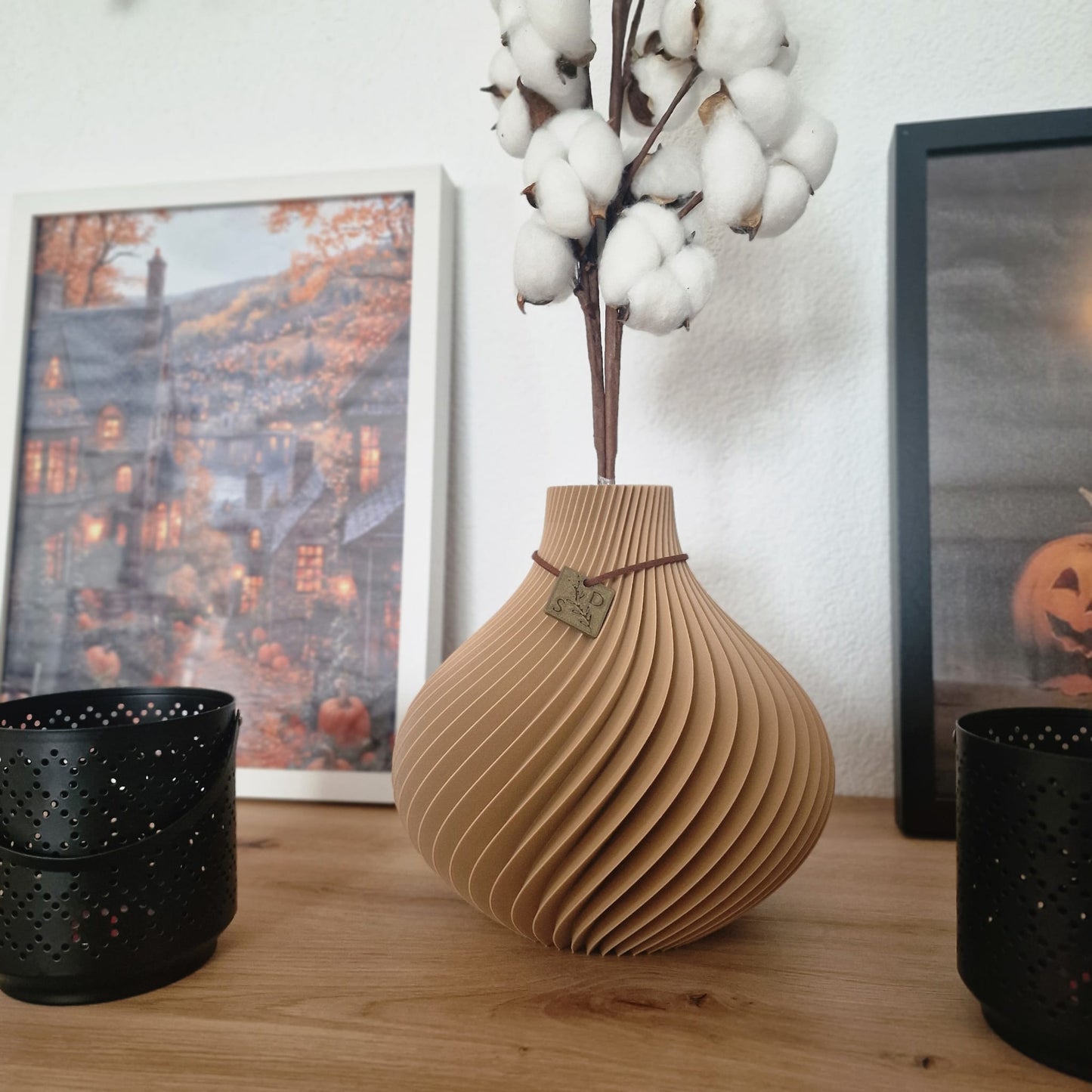 The Lisa Vase – Eleganz in geschwungenem Design