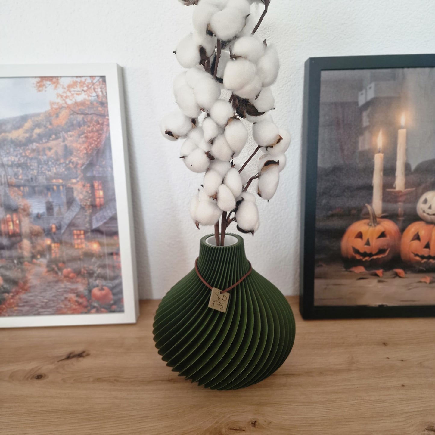 The Lisa Vase – Eleganz in geschwungenem Design