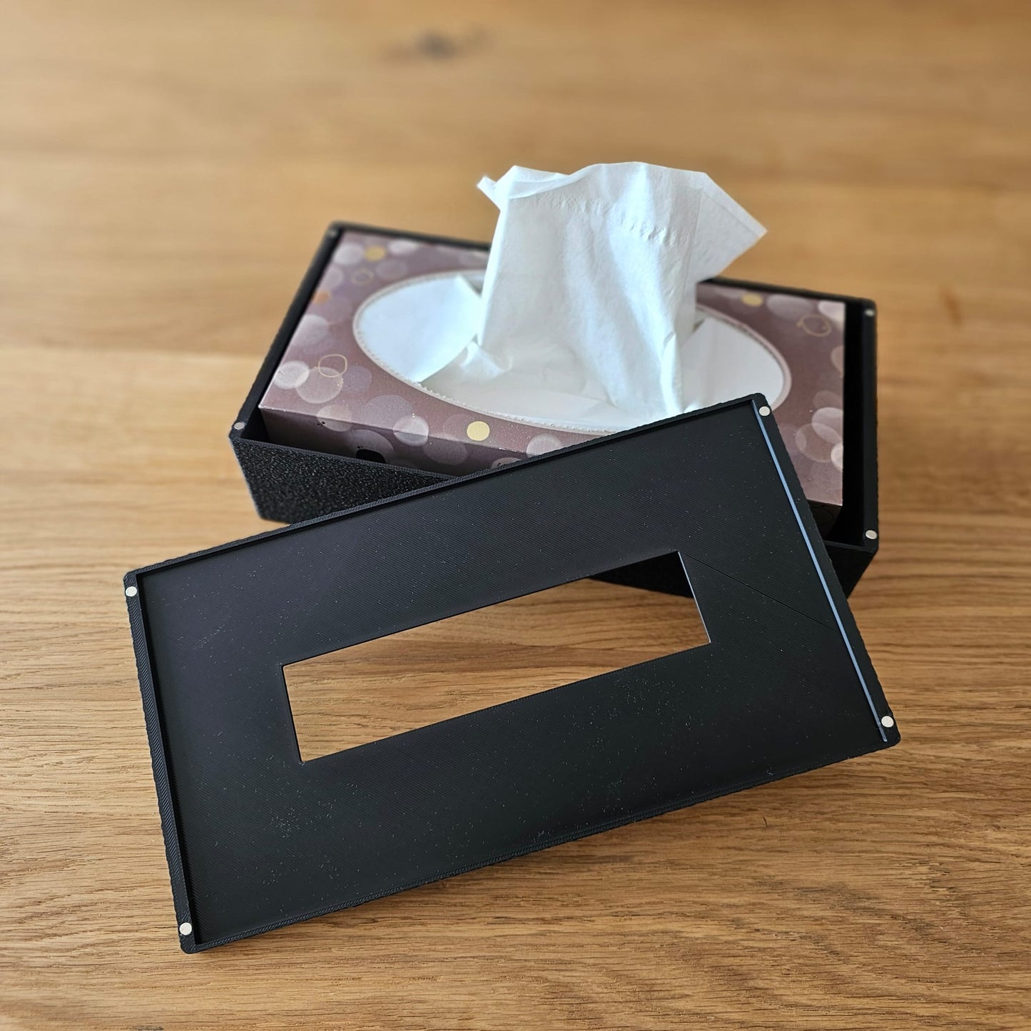 Taschentuchbox „Theo“ – Schlicht, funktional & mit Stil