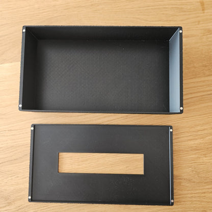 Taschentuchbox „Theo“ – Schlicht, funktional & mit Stil